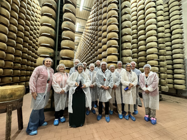 Uncorking the Flavors of Tuscany and Emilia Romagna hosted by Debbie Thomas gallery 2