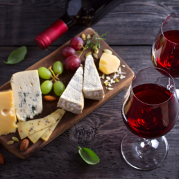 Red wine and cheese